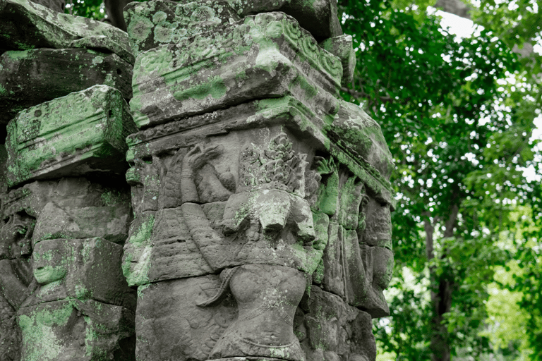 Banteay Chhmar: Journey to Khmer Fortress in the Jungle