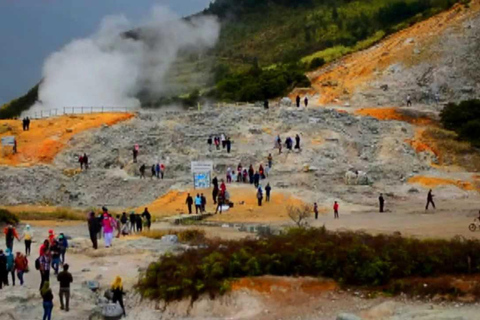 Desde Yogyakarta : Excursión de un día a la Meseta de Dieng