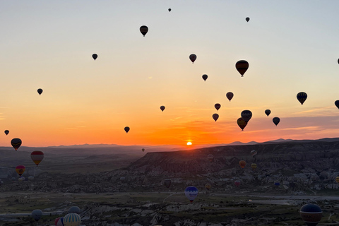 Cappadocia: Hot Air Balloon Proposal with Photos & Video 1-HOUR COMFORT FLIGHT IN A BASKET FOR 20 PEOPLE