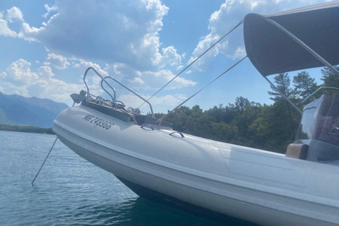Tivat: Boka Kotorska Yacht and Boat rentals without Skipper Boka Kotorska Yacht and Boat rentals without skipper