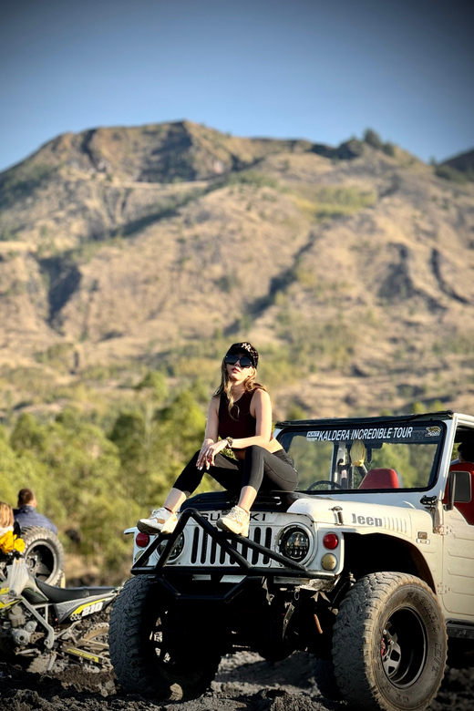 Bali Excursión en Jeep por el Bosque de Pinos y la Lava Negra del Monte ...