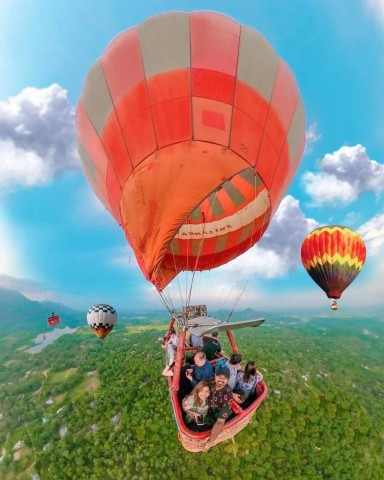 Visit Sunrise Hot Air Balloon Ride Sri Lanka in Sigiriya