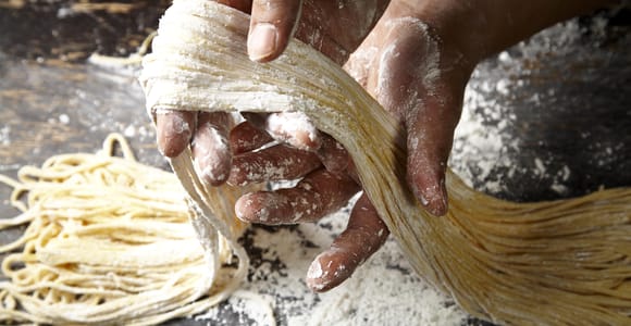 Modena: Hauswirtschaftskurs Tagliatelle und Ragu und Tiramisu