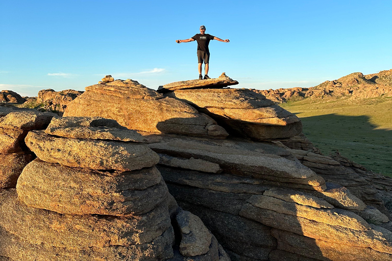Nomadic Mongolia: Gobi, Steppe & Heritage Tour