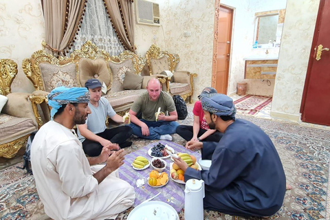 From Muscat: Authentic Omani Dinner with a Local Family