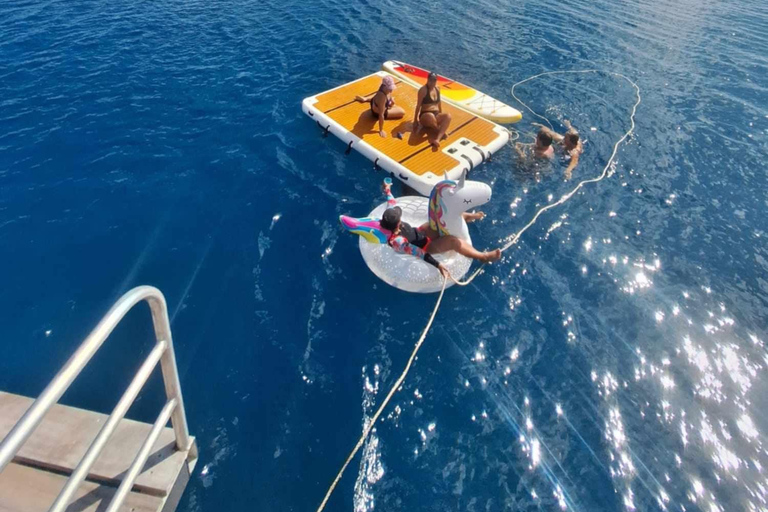 Pacific Harbour: Beqa Lailai Lounge with Lunch & Snorkeling