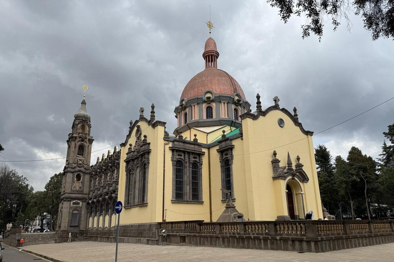 Addis Ababa: Faces & Street Photo Walk Experience