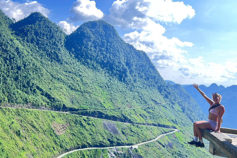 从河内出发：3 天河江环线小团游选项 2：轻松乘车