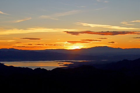 Las Vegas: helikopterlandingstour door de Grand CanyonVertrek bij zonsondergang