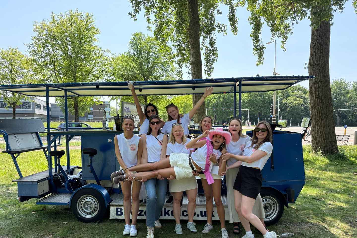 The Beer Bike: Prosecco or Mix Bike Experience Utrecht