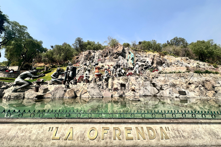 Le chemin sacré de la Vierge de Guadalupe : visite privée de la basilique.La Route Sacrée de la Vierge de Guadalupe : visite privée de la Basilique.