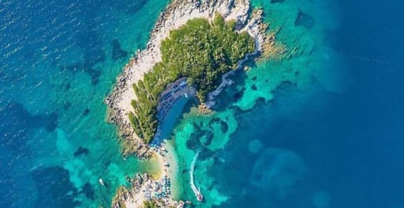 Von Tirana, Durrës und Golem: Saranda, Blaues Auge und Ksamil-Tour