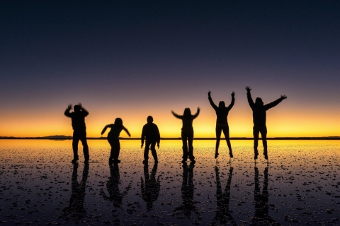 Service privé Salar de Uyuni : Nuit d'étoiles et lever de soleil