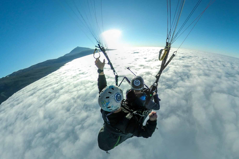 Paragliding Teneriffa: Flug vom Teide nach Puerto de la Cruz