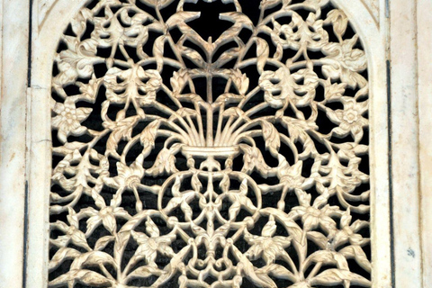 Delhi: Golden Triangle Tour with Ayurvedic Massages