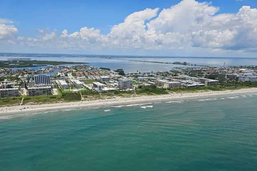 HELIKOPTER-TOUR: 30-35 Minuten private NASA-Tour. Foto: GetYourGuide