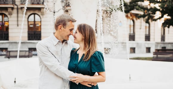San Sebastian: Private Photo Session with Local Photographer