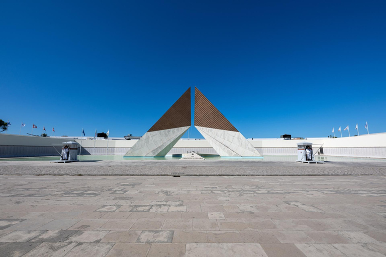 Lisbon WWII Tour in Belem Private Guided Walking Tour 2-hour: WWII Walking Tour