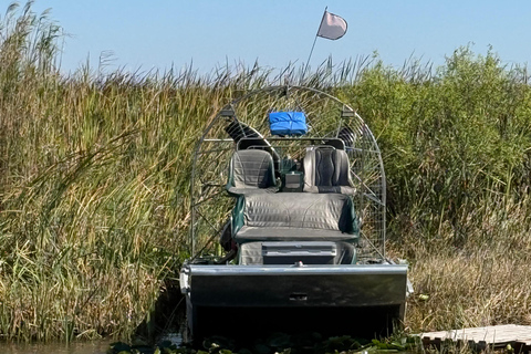 Everglades Tour private with 1 hour private airboat