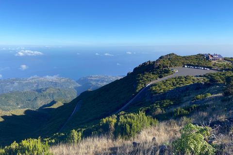 Trasferimento da Pico do Areeiro a Achada do TeixeiraPick up a Pico do Areeiro per tornare a Achada do Teixeira