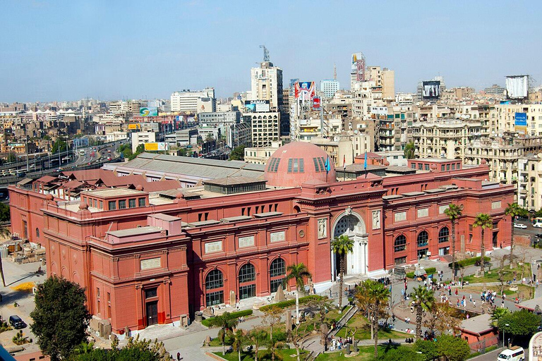 Hurghada: Tour delle piramidi e del museo egizio con giro in barcaTour condiviso + pranzo + giro in barca senza biglietti d&#039;ingresso