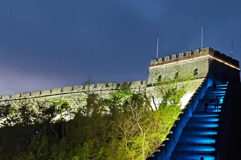 Beijing: Private Mutianyu Great Wall Evening Experience