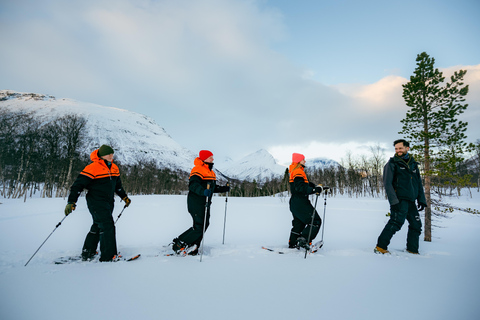 Från Tromsö: Snöskovandring dagtid &amp; besök i snöpark