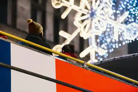 Londres: Tootbus Christmas Lights Tour incl tours a pie