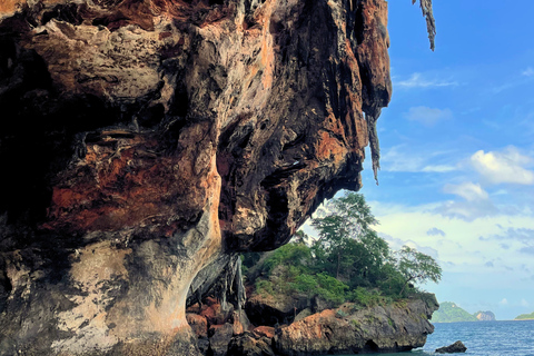 Krabi: Railay Beach Sunset & Bioluminescent Plankton Swim