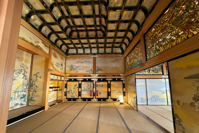 Nagoya: Private Day Tour to Toyota Museum, Castle &amp; Shrines