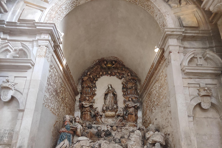 From Lisbon: Medieval Tour, Batalha, Tomar, Alcobaça, Óbidos Private Tour Option