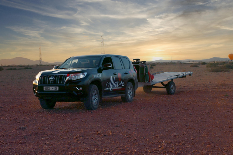 Agadir: Sunrise Flight with Breakfast and 4x4 Transport Agadir: Sunrise Balloon Ride with Breakfast and 4WD Transport