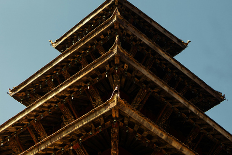 Kathmandu Valley: Patan & Bhaktapur Private Tour with Lunch