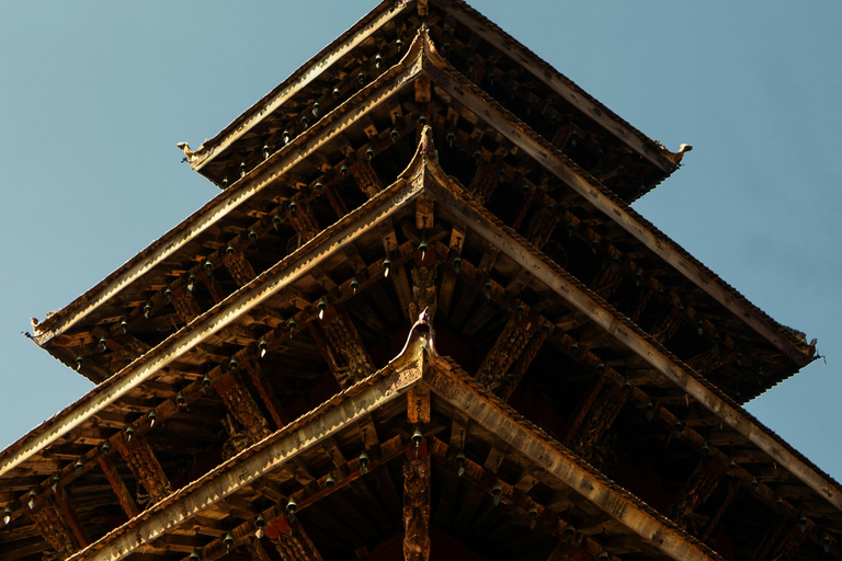Kathmandu Valley: Patan & Bhaktapur Private Tour with Lunch