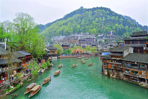 Zhangjiajie: Fenghuang forntida stad + Furong stad 2-dagars tur