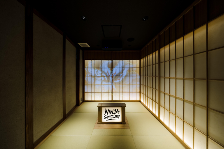 Kyoto: Ninja Experience in a Real Ninja House in Arashiyama Ninja Experience + Costume