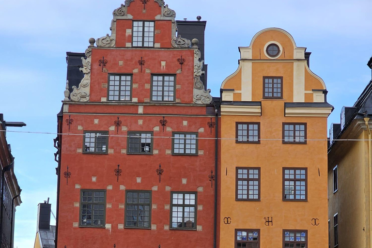 Stockholm: Gamla Stan Secrets and Old Town Walking Tour