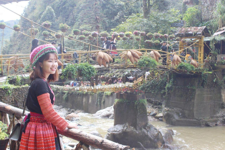 Hanoi: 3 días de senderismo por Sapa Cat Cat, Lao Chai, Puentes de Cristal