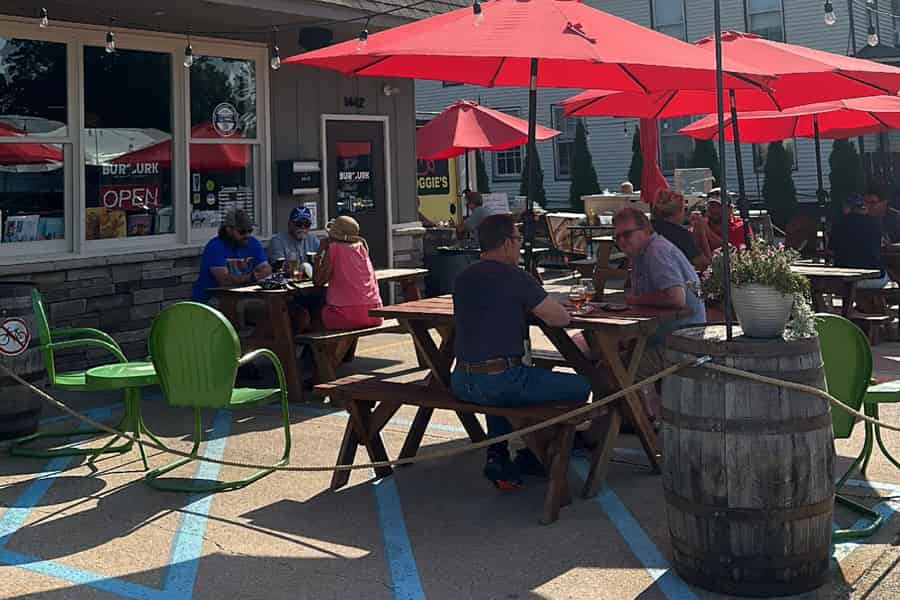 Grand Haven: Nachmittags-Fahrrad- und Biertour mit Mi Bike Tours. Foto: GetYourGuide
