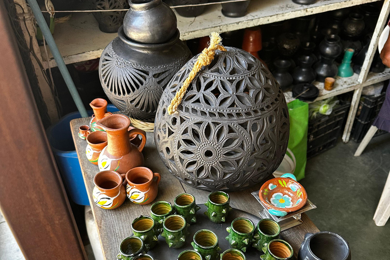 Oaxaca: From Tourist Markets to the Commercial Heart of Oaxaca