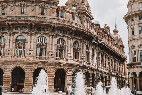 Best of Genoa: Private Walking Tour with Local Private City Tour - 6Hr