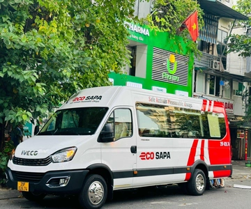 Hanoi: Transfer to/from Sapa by Luxury Limousine