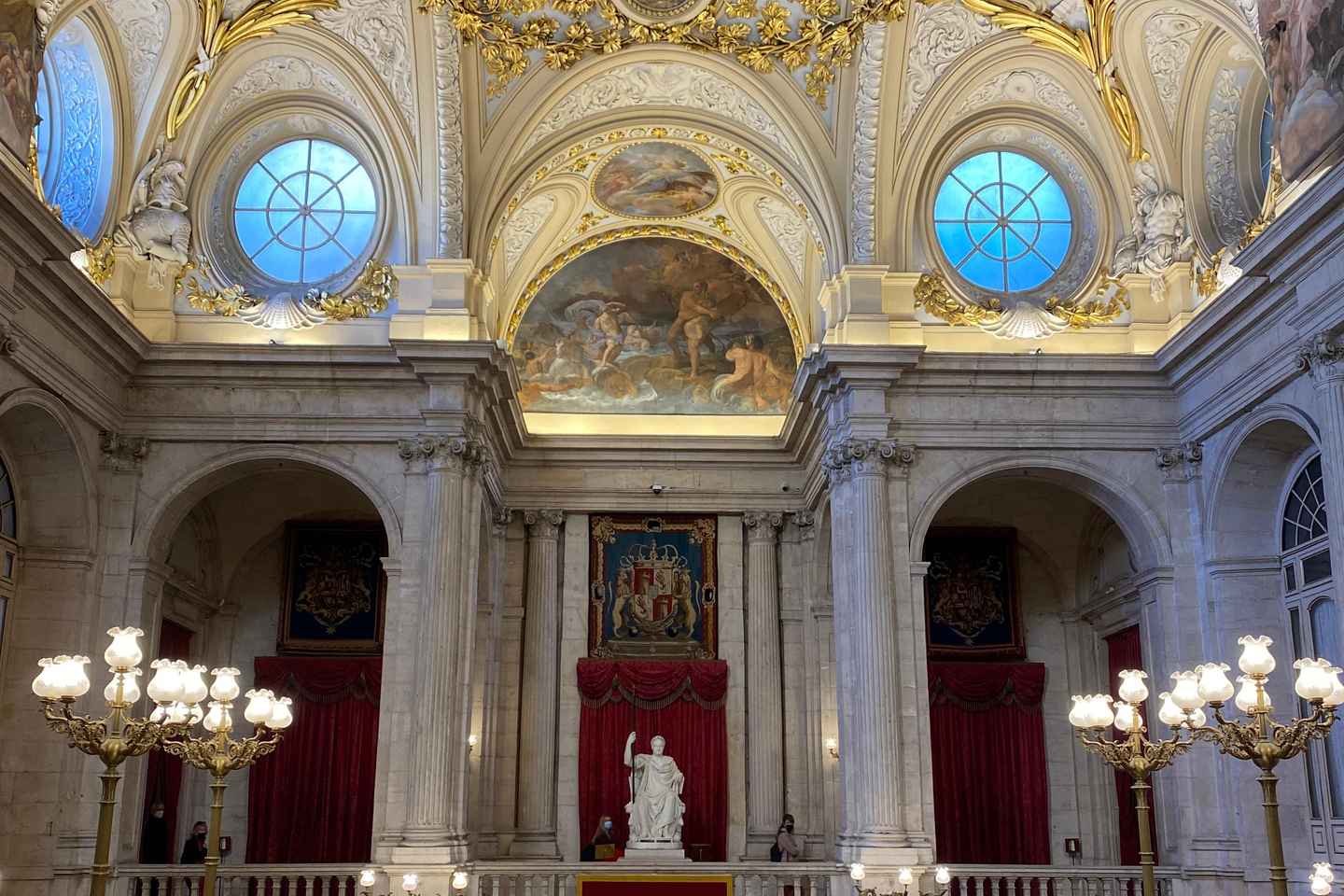 Madrid: Royal Palace Guided Tour Small Group or Private