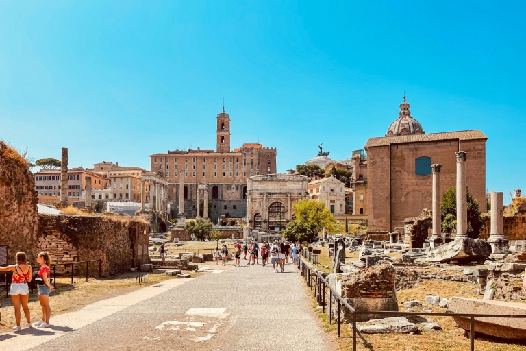 Rome: Colosseum, Palatine Hill and Roman Forum Guided Tour French Tour