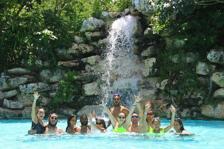 Privado: Passeio a cavalo e almoço no Bávaro Adventure ParkPrivado: passeio a cavalo e almoço no Bávaro Adventure Park