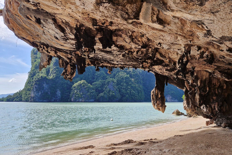Phuket : visite privée de James Bond, Ko Panyi et Samet NangshePhuket : visite privée à James Bond, Ko Panyi et Samet Nangshe