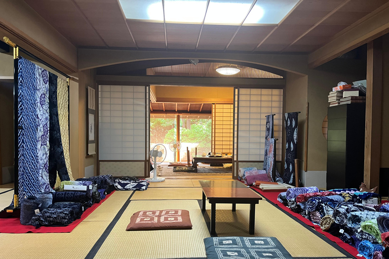 Nagoya: Atsuta Shrine & Arimatsu Shibori Workshop Tour