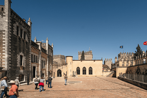 Córdoba: Almodóvar del Río Castle Exclusive Private Tour