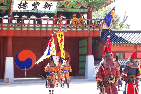 Suwon: Hwaseong, Starfield Library, and Hangnidan-gil Tour
