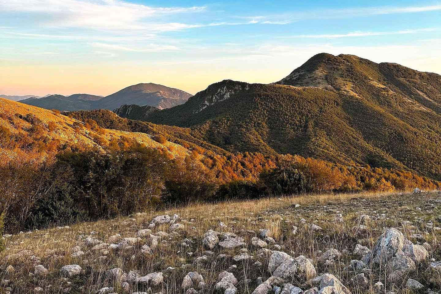 Molise: Escursione e meditazione mindfulness nella natura selvaggia
